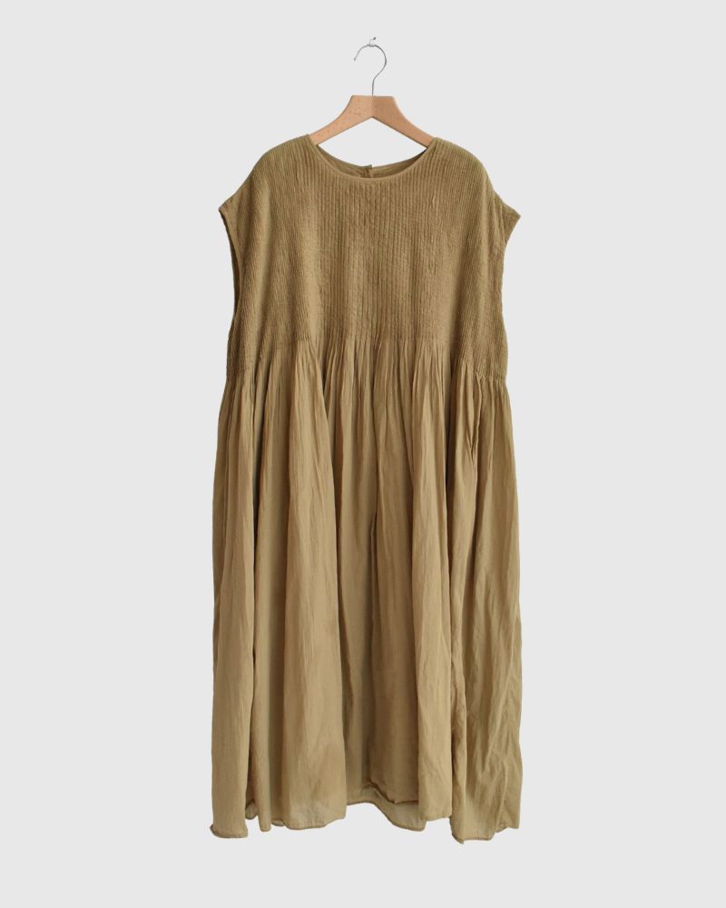 Crew-Neck F/SL Dress with Pintuck in GreyKhaki