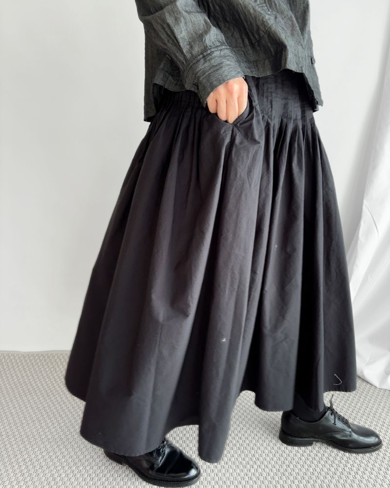 40s ORGANIC POPLIN(PATCHWORK) PINTUCK FLARED SKIRT WITH CRAZY PATCH WORK in Black/Charcoal