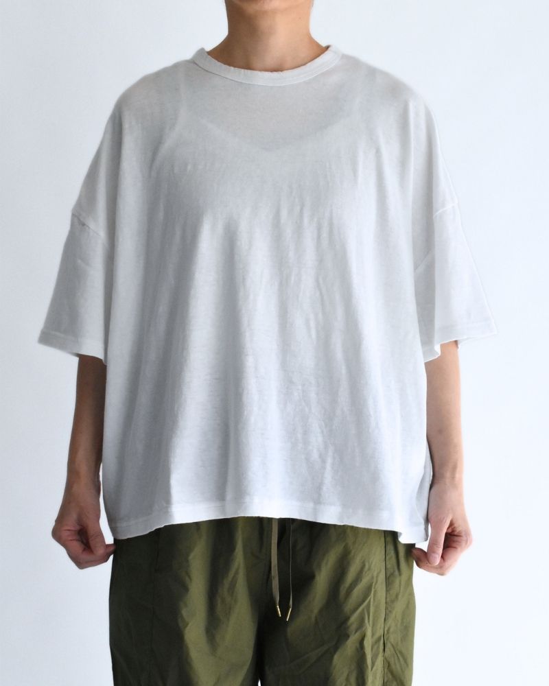 Wide T-shirt in White
