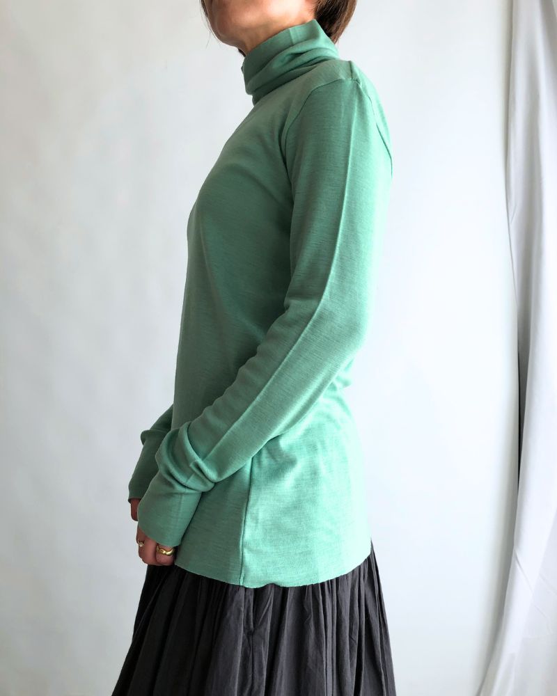 Slim fit high neck in Green