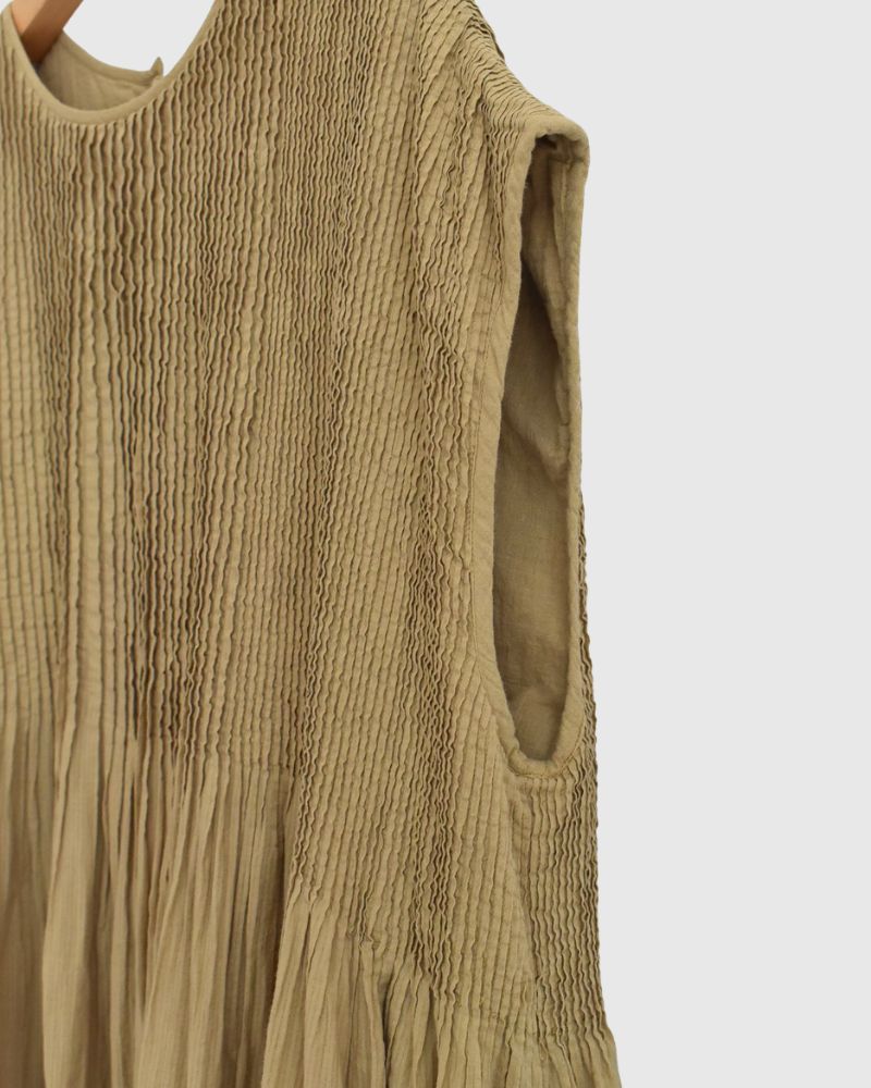 Crew-Neck F/SL Dress with Pintuck in GreyKhaki