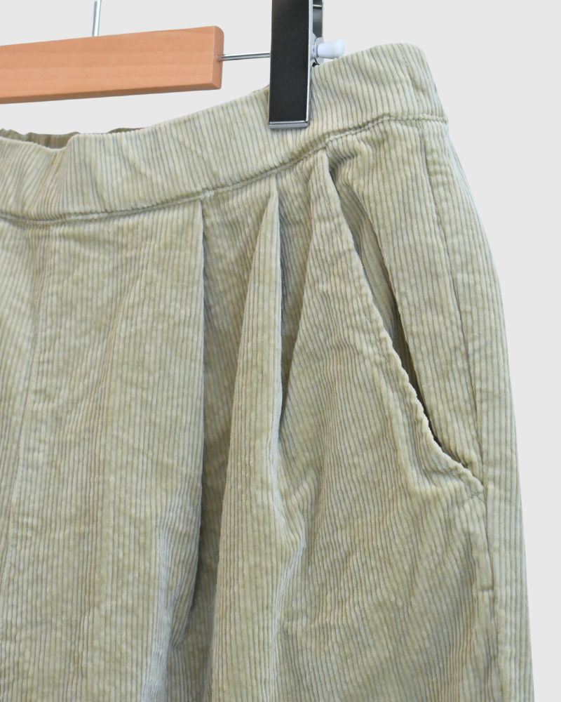 CORDUROY TAPERED PANTS in SageGreen