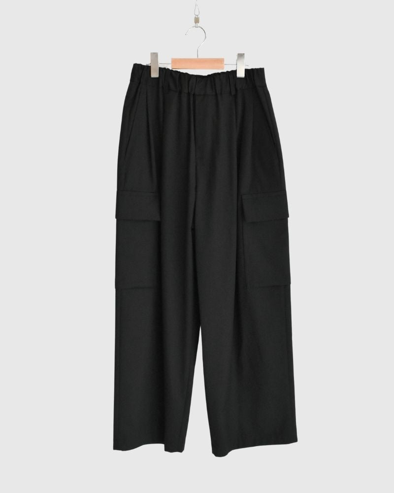 CLOVER-TRO Cargo Pants in Black