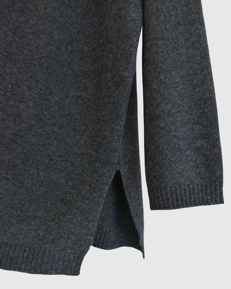 PLAIN STITCH DROP SHOULDER POLO NECK WITH SLIT in Charcoal