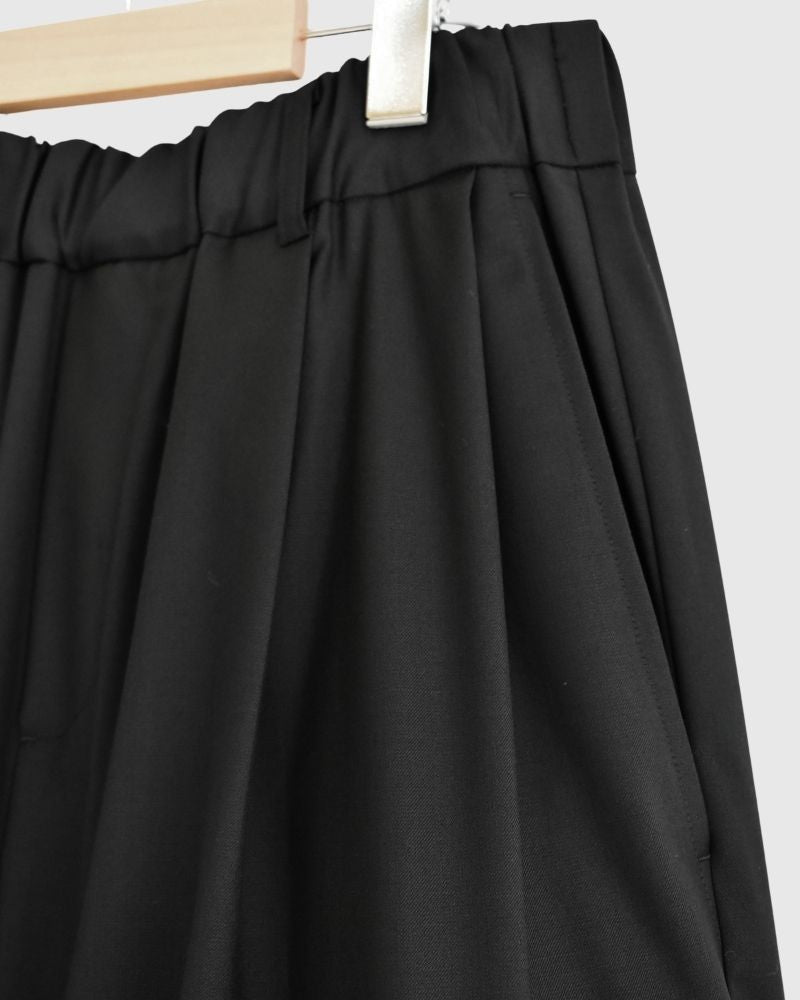 CLOVER-TRO Cargo Pants in Black