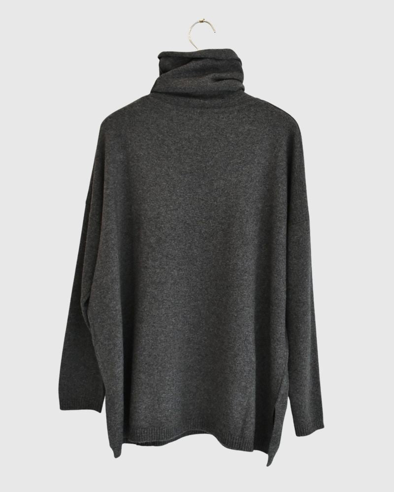 PLAIN STITCH DROP SHOULDER POLO NECK WITH SLIT in Charcoal