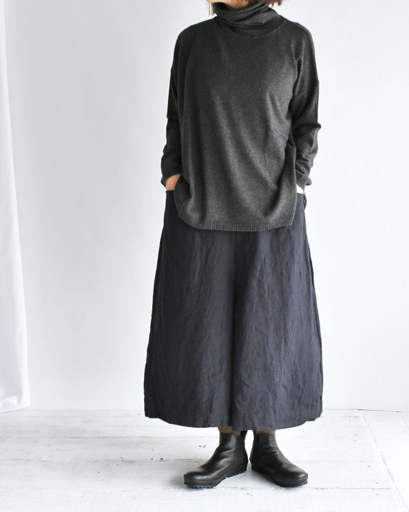 Handwoven 40 Linen Culottes in DarkNavy