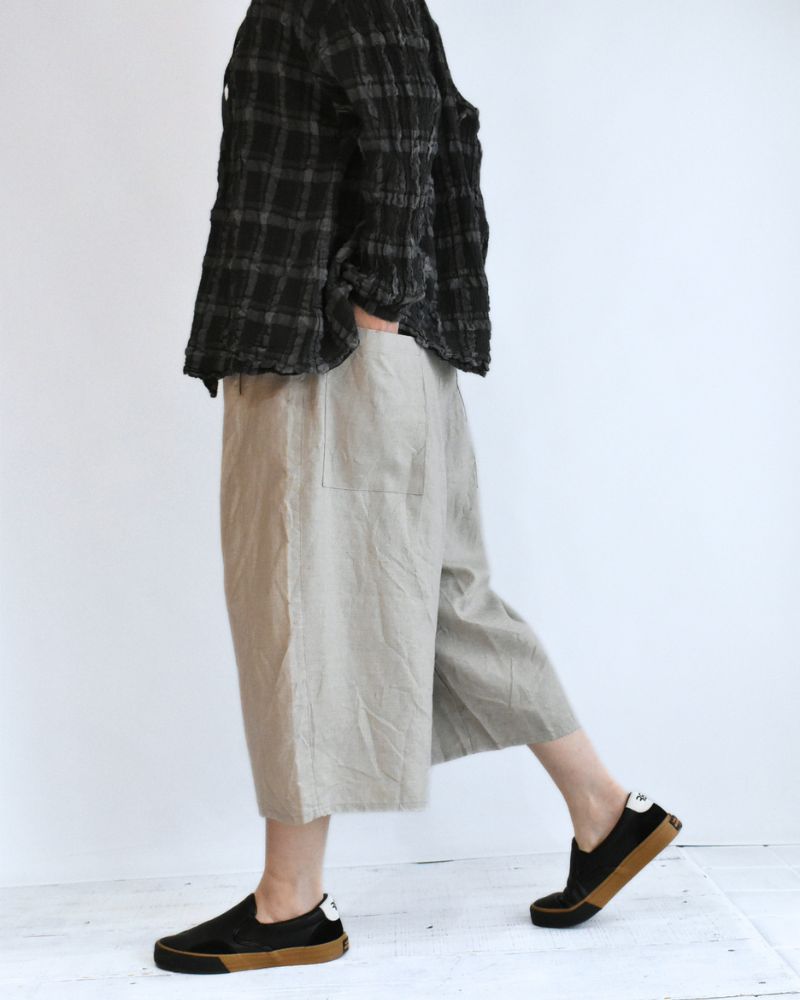 Linen Oval Pants in Beige