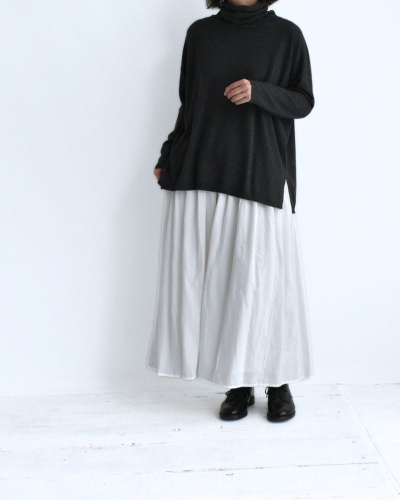 12GG Plain Stitch Drop Shoulder Polo Neck with Slit in Charcoal