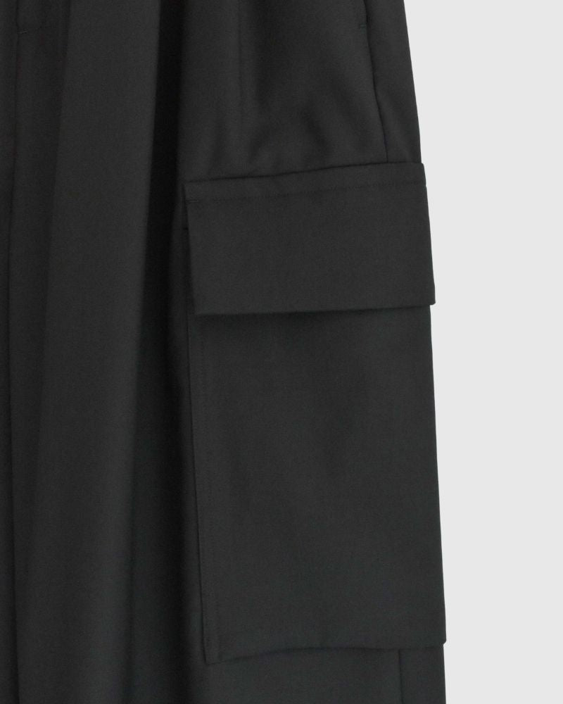 CLOVER-TRO Cargo Pants in Black