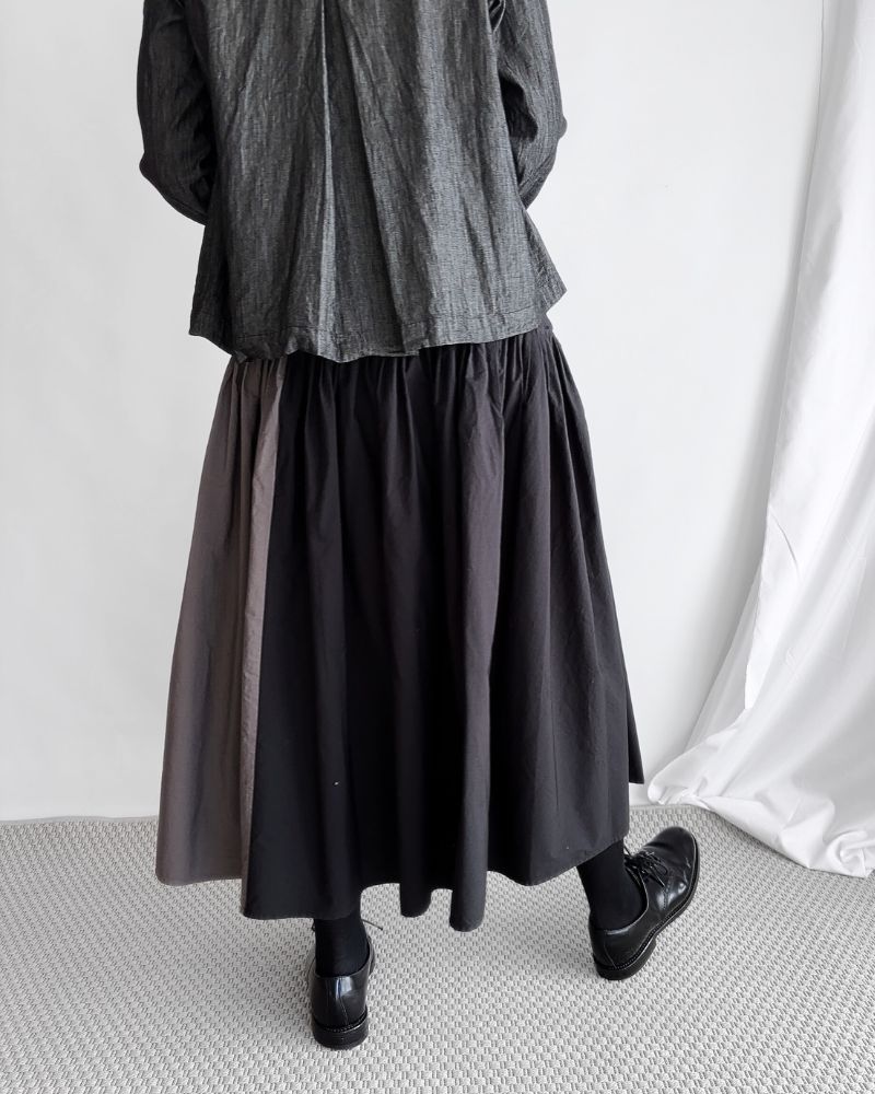 40s ORGANIC POPLIN(PATCHWORK) PINTUCK FLARED SKIRT WITH CRAZY PATCH WORK in Black/Charcoal