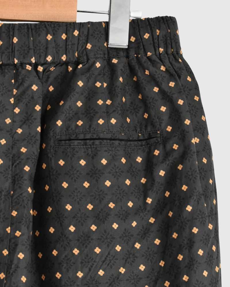 2TUCK TAPERED EASY PANTS in Charcoal