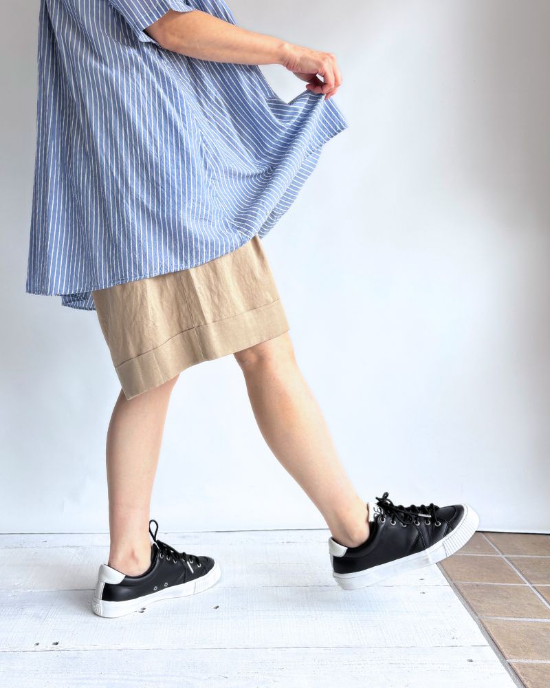 Wide Tuck Shorts in Beige