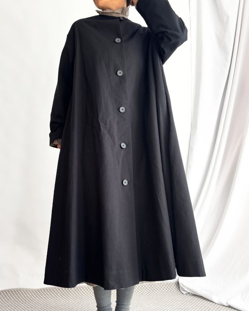 Cotton Washi Wide A-line Coat in Black