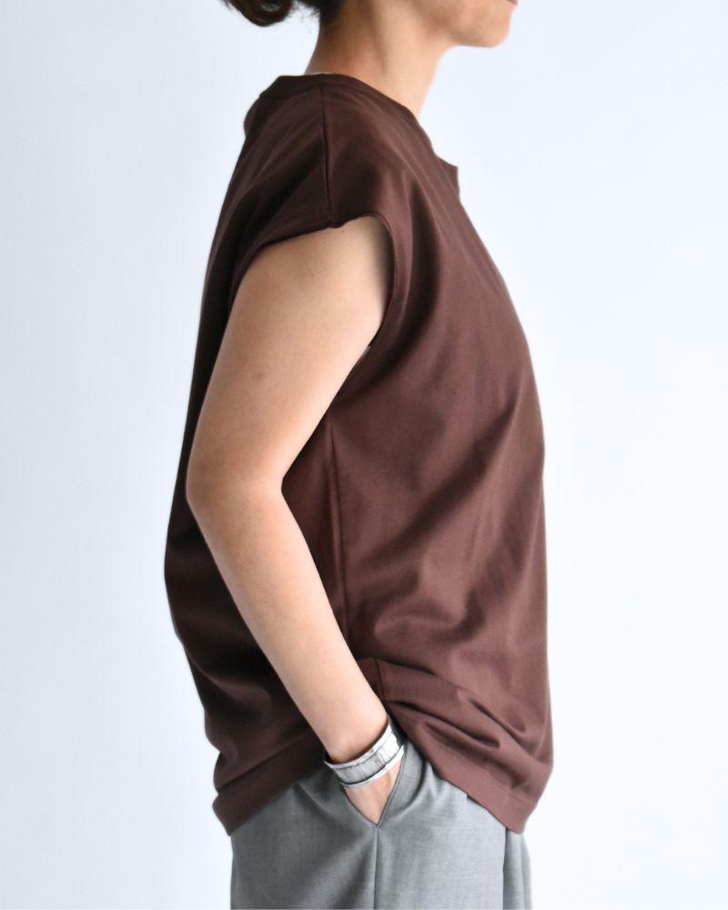 CALM French Sleeve T-shirt in Brown