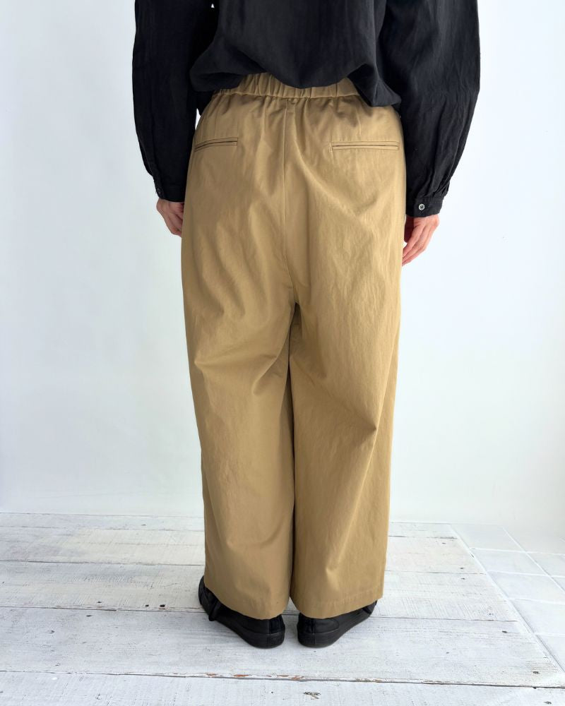 COTTON/LINEN DYED WEATHER 2TUCK WIDE EASY PANTS in Beige