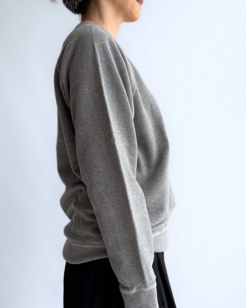 "HTS16" Printed Sweatshirt in MilkyGrey