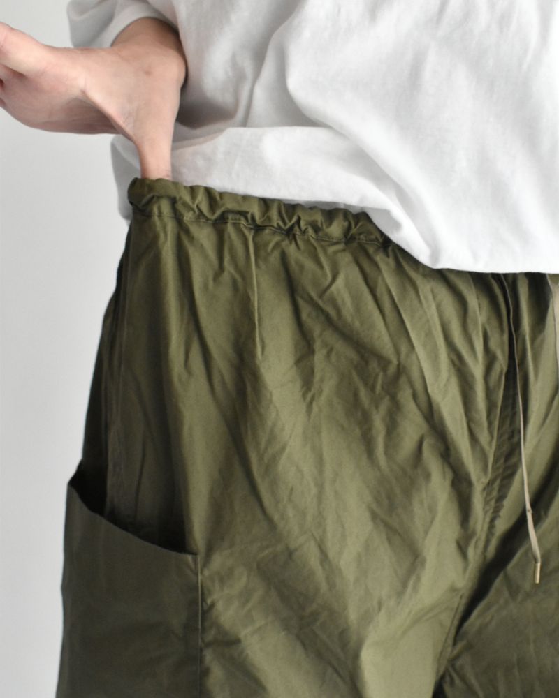 Typewriter Cotton Pants in Khaki
