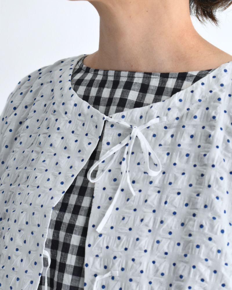 Ripple Dot Cache-coeur Blouse in White/Blue