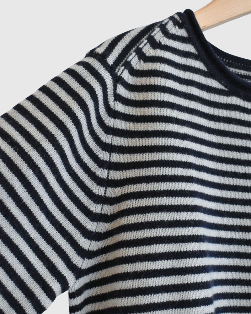 Border knit pullover in Pebblegray/Navy