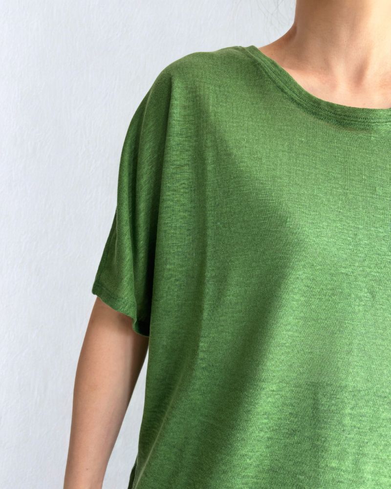 Linen T-shirt in Green