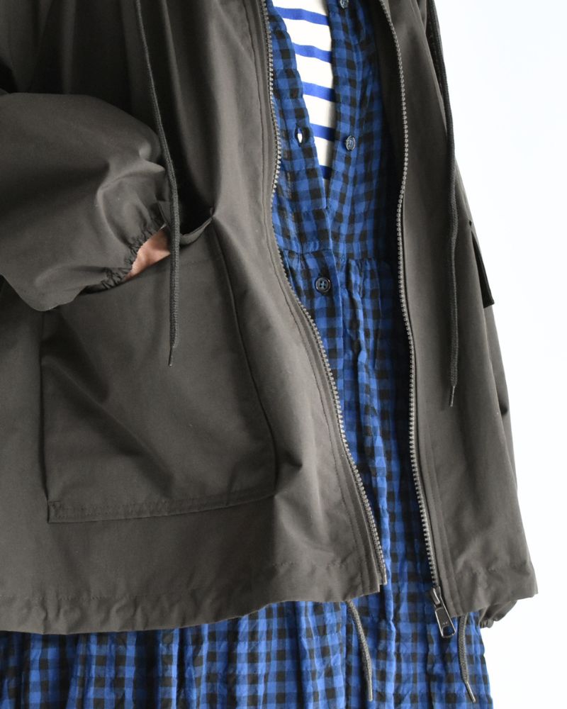 Oversized Hooded Jacket in Brown