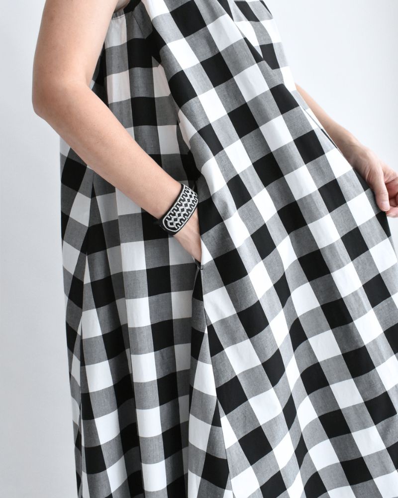 Block Check Sleeveless Flared Dress in White/Black
