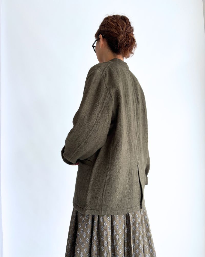 STAND COLLAR FLY FRONT JACKET in Olive