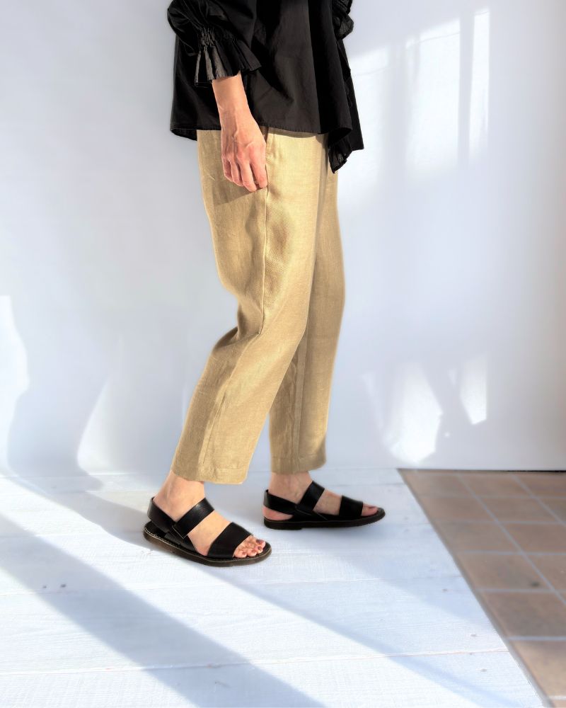 LINEN TWILL EASY TAPERED PANTS in BeigeKhaki