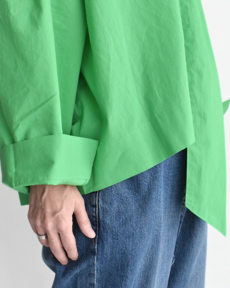 Tie collar blouse in Green