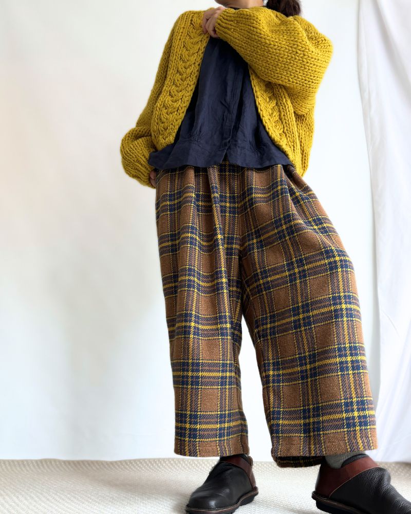 Warm Cotton Check Pants in Brown