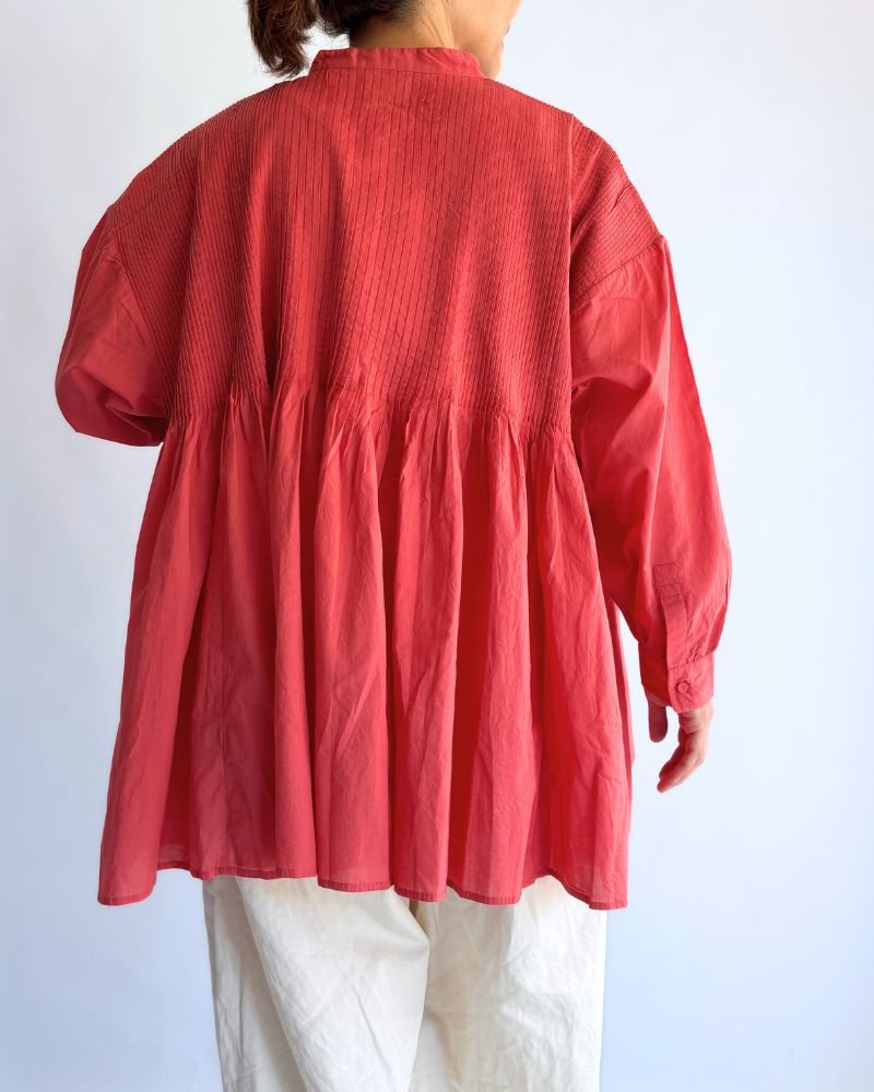 BANDED COLLAR SHIRT WITH MINI PINTUCK in SalmonPink