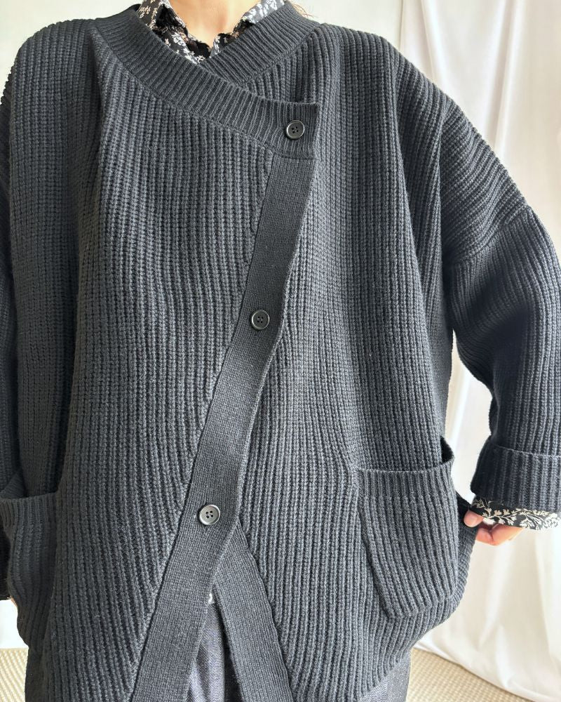 Lamb Wool Diagonal Cardigan in Black