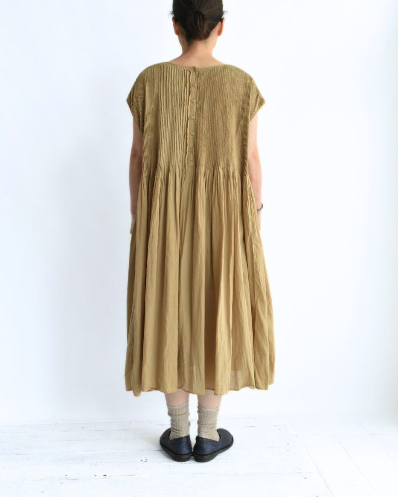 Crew-Neck F/SL Dress with Pintuck in GreyKhaki