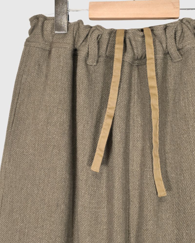 MERINO WOOL ORIHIMEDAKI PANTS in Beige