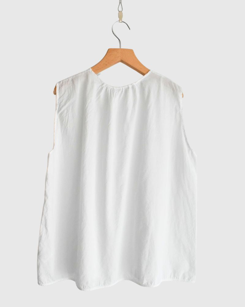 Inner Back Gathered Sleeveless Top in White
