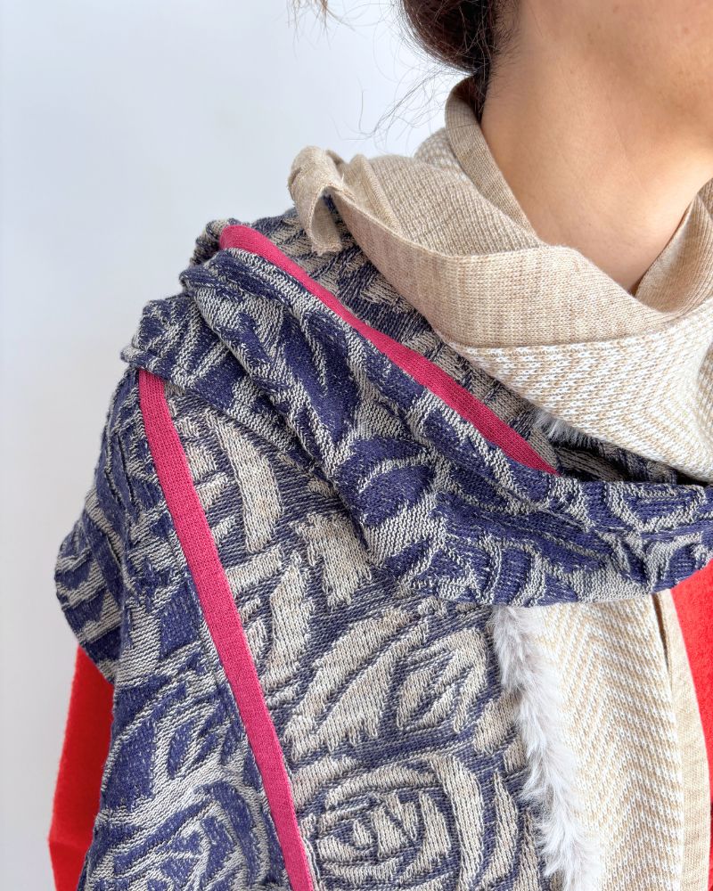 Stole muffler in Oatmeal/Navy