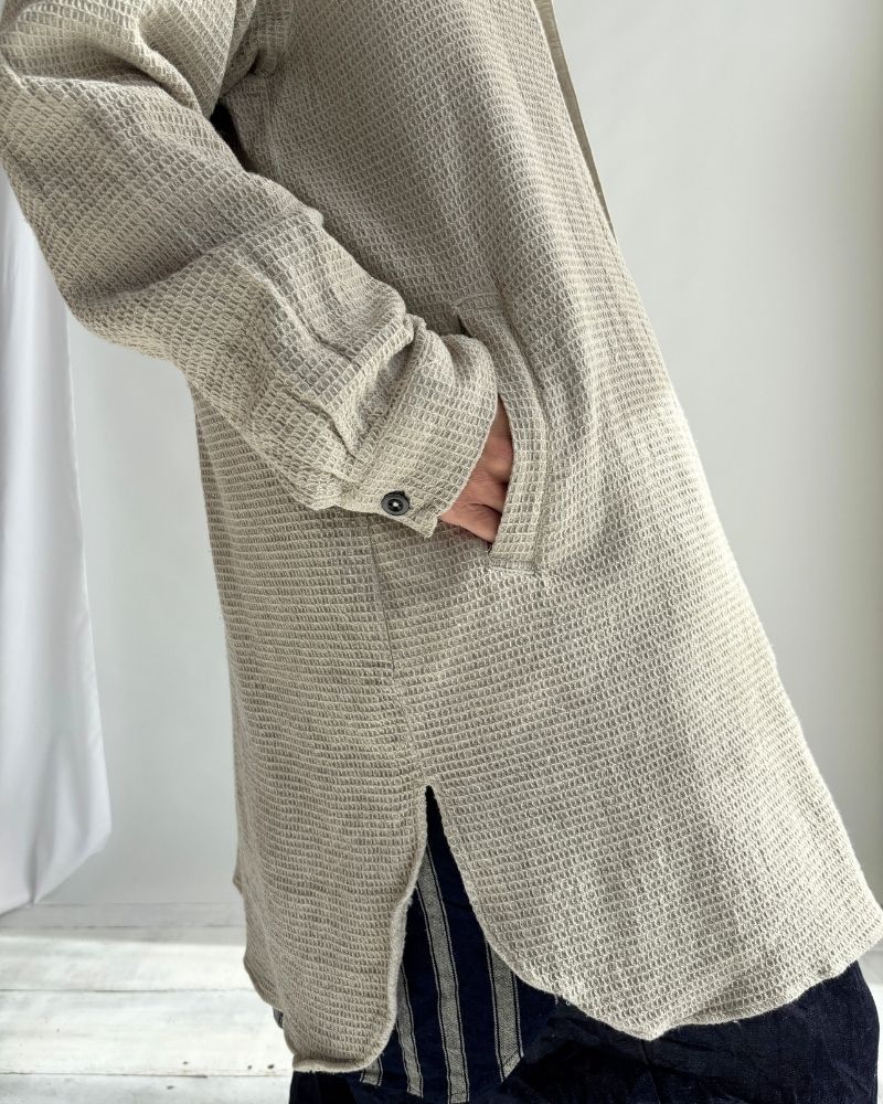 Stand Collar Shirt in MilkyGrey
