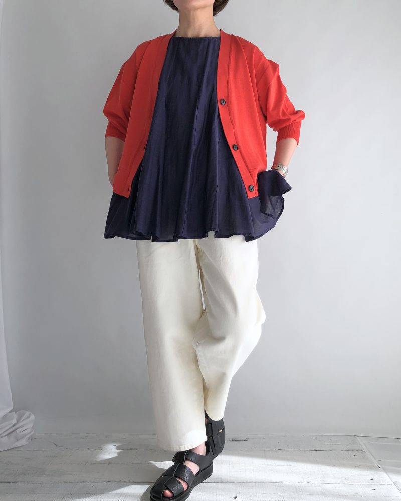 COVE V-Neck Short Cardigan in Orange