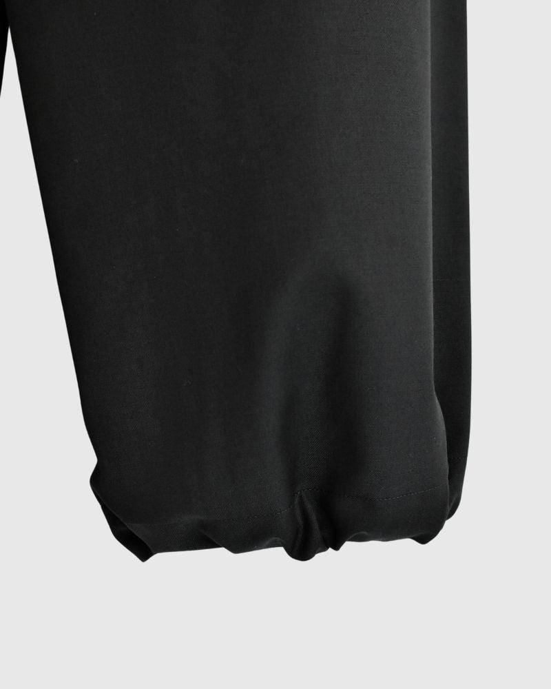CLOVER-TRO Cargo Pants in Black