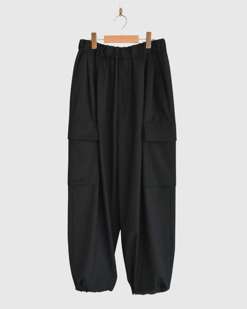 CLOVER-TRO Cargo Pants in Black
