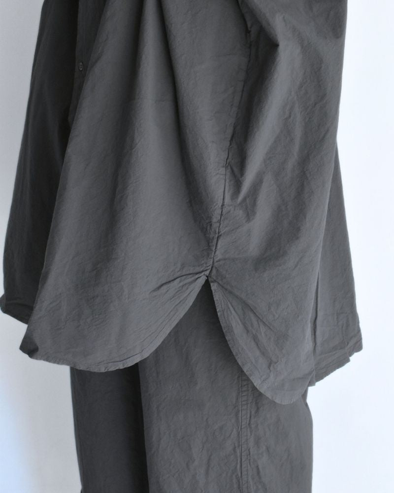 Shrink Open Collar Long Shirt in Gray