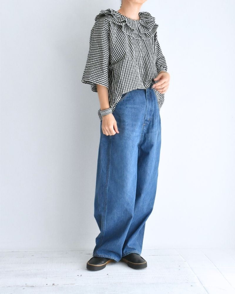 Tuck Frill Pullover in Black/Ecru Check