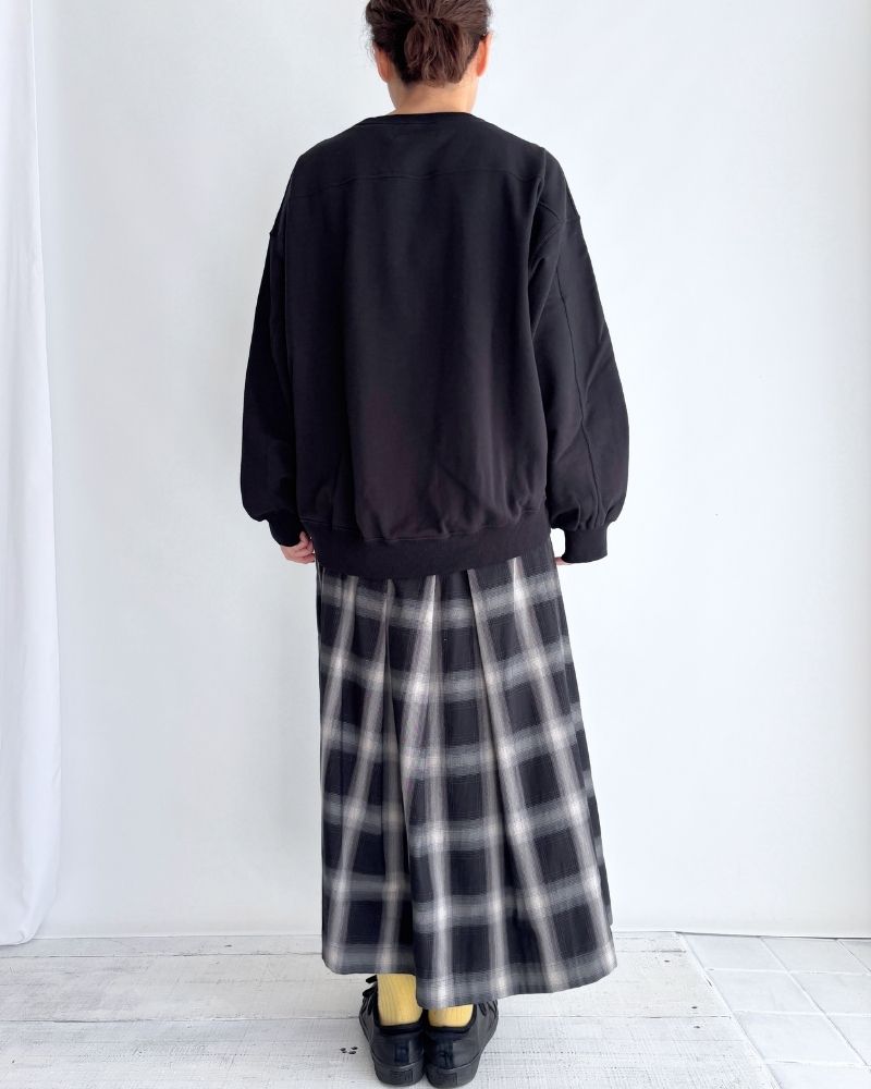 ABBY High Gauge Sweat Pullover in Black