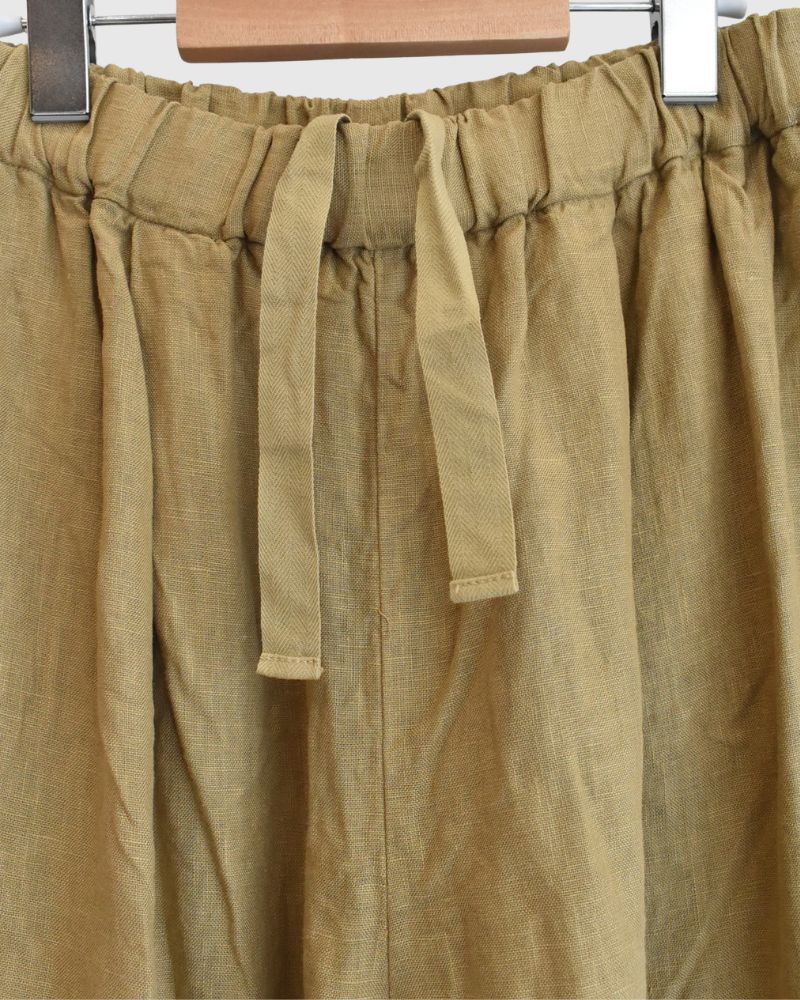Side Line Kung Fu Pants in Brown Beige