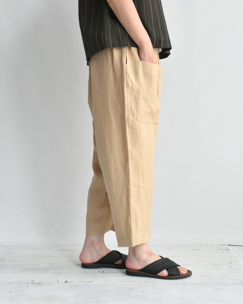 Asymmetric Pocket Baker Pants (LINEN) in Beige