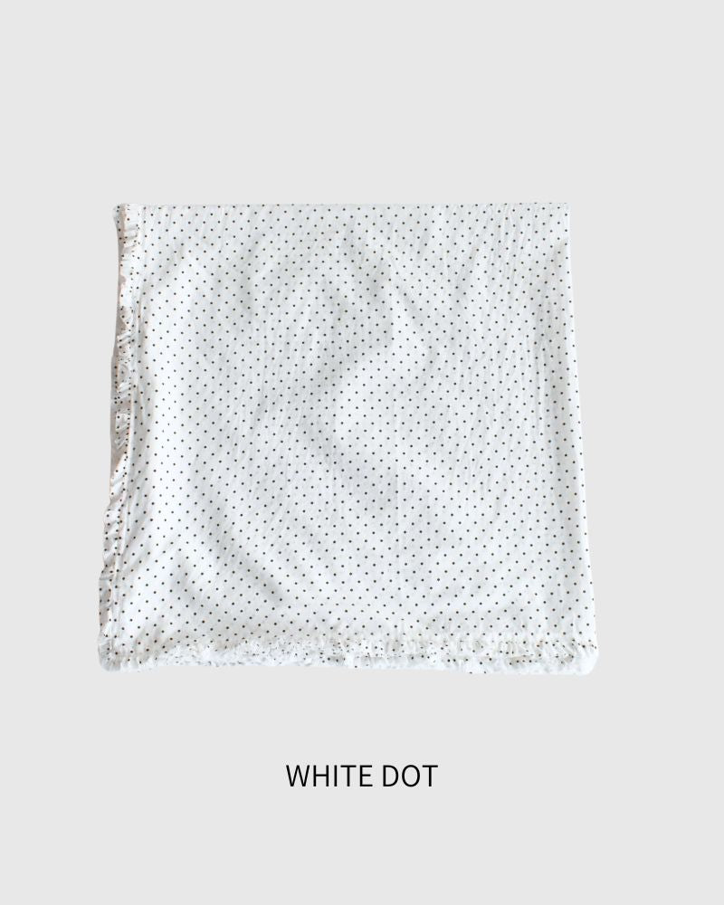 Dotted frill stole