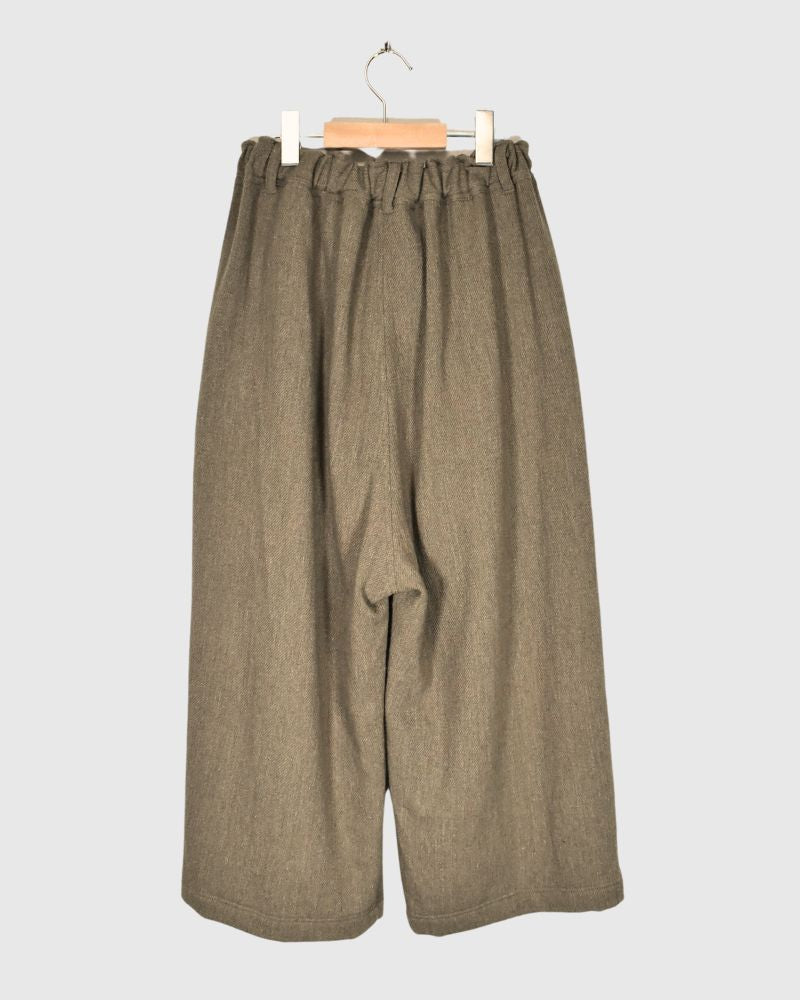 MERINO WOOL ORIHIMEDAKI PANTS in Beige