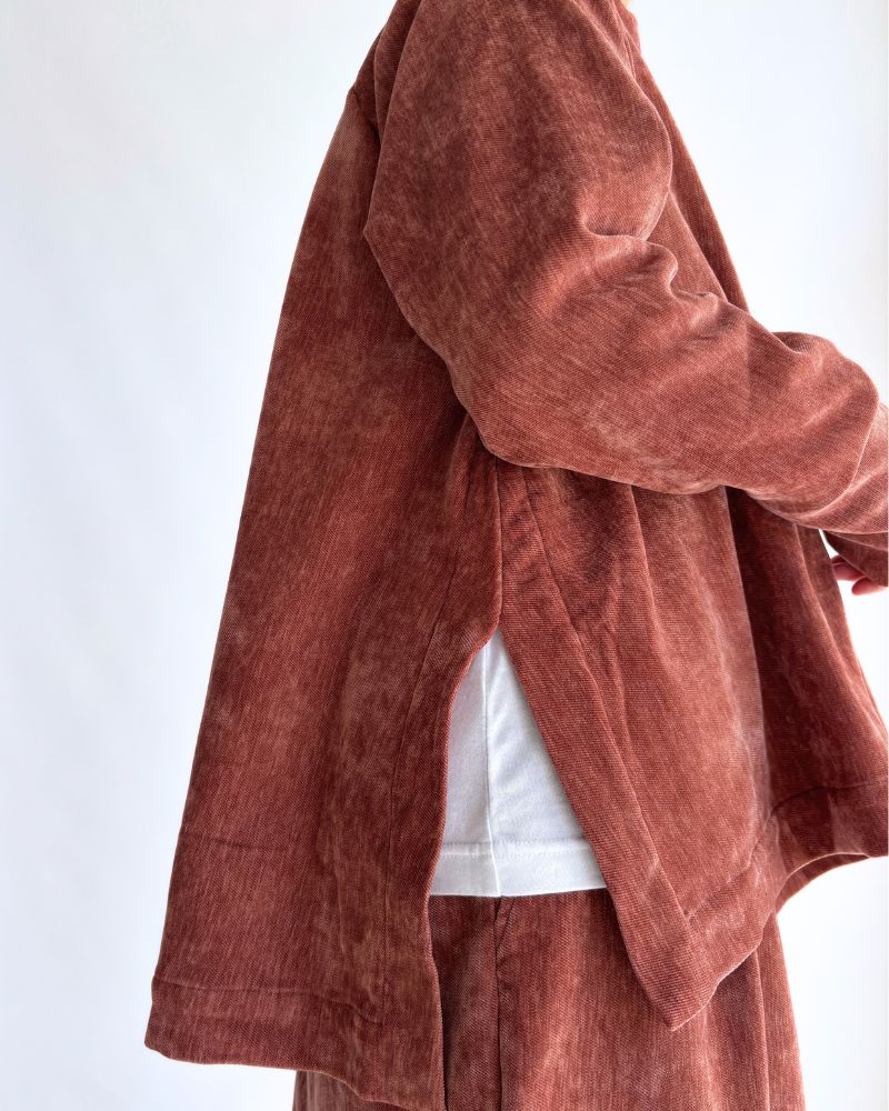 High-neck flared design top 'BONI' in Teracotta