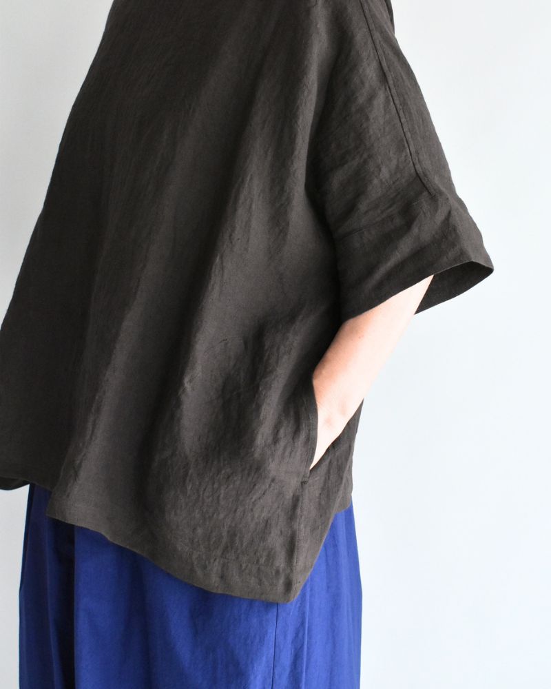 Boat Neck Wide Blouse (Linen) in Brown